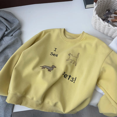 Petite Figure Wearing Lemon Yellow Cartoon Embroidered Crop Sweatshirt